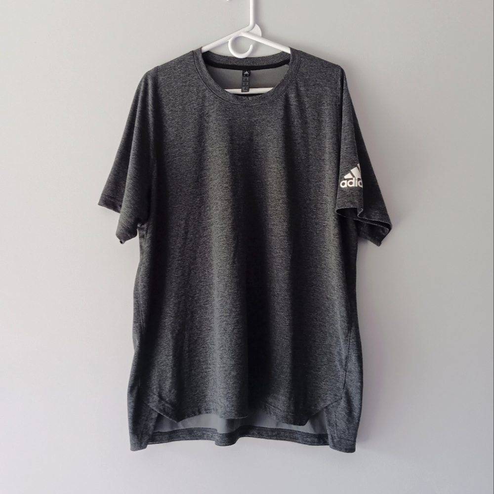 Adidas Short-Sleeve T-Shirt Performance Crewneck Charcoal Grey Size 2XL